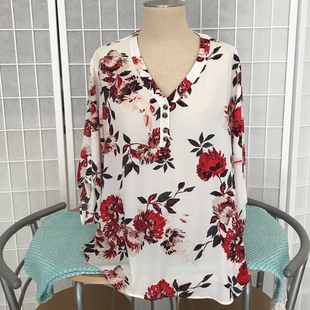 NWT, Maurices top, XXL, 3/4 length sleeves